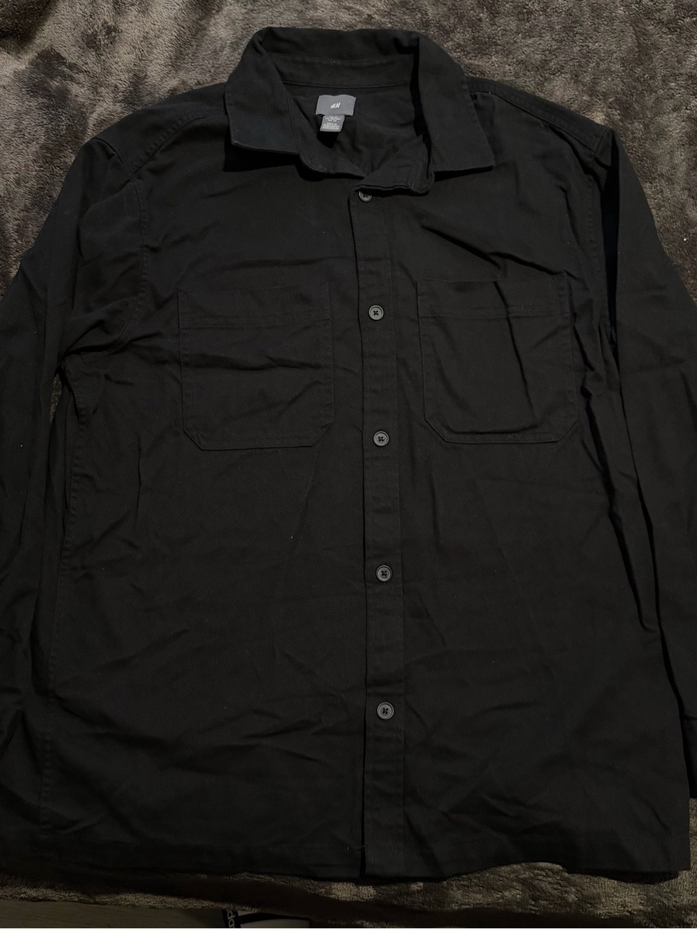 H&M Men’s Black Casual Button-Down Shirt